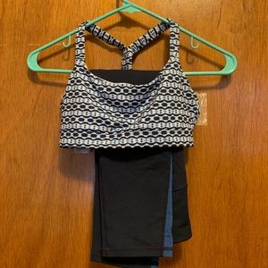 Gap fit matched bra and Capri set